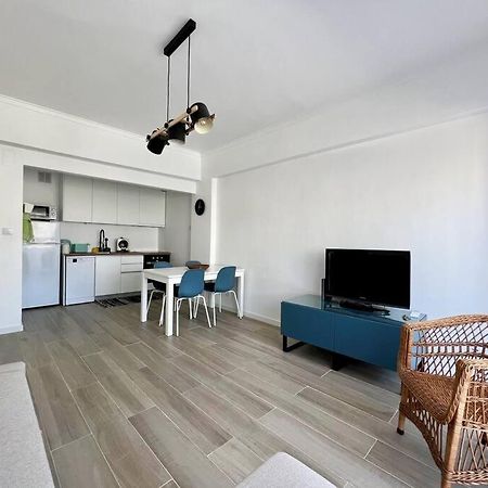 Apartamento Muito Central - 300 Metros Da Praia Apartamento Costa da Caparica Exterior foto